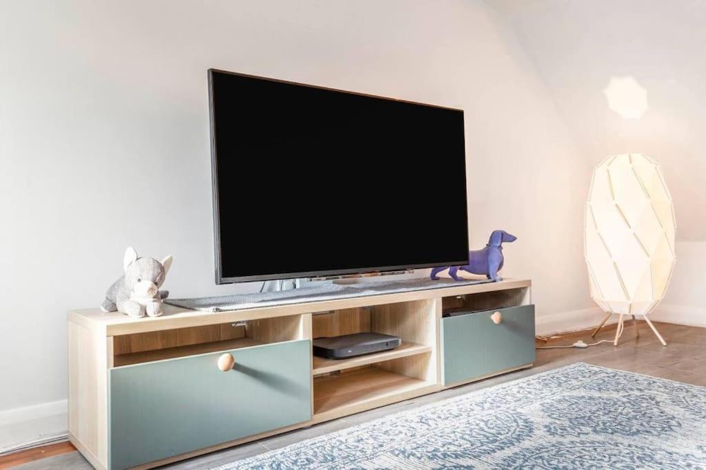 Quiet & Secluded St Albans House Villa Exteriör bild