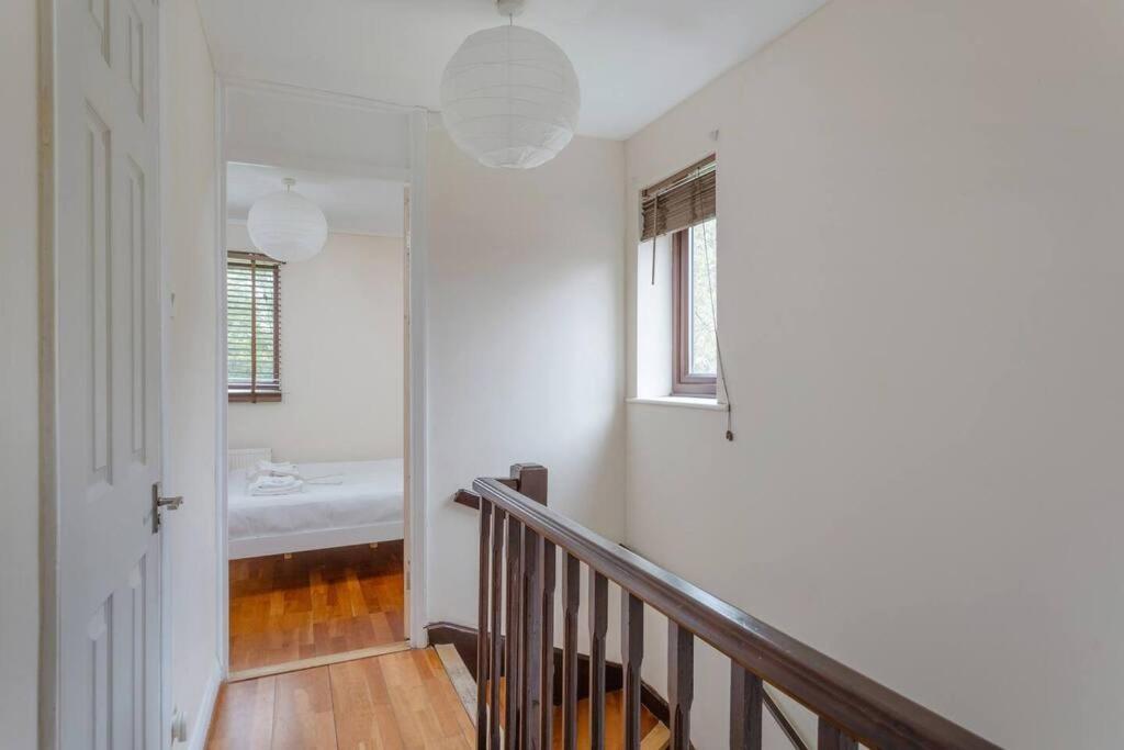 Quiet & Secluded St Albans House Villa Exteriör bild